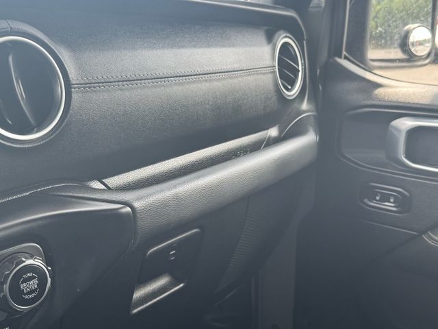 2022 Jeep Gladiator Overland - 23048327 - 25