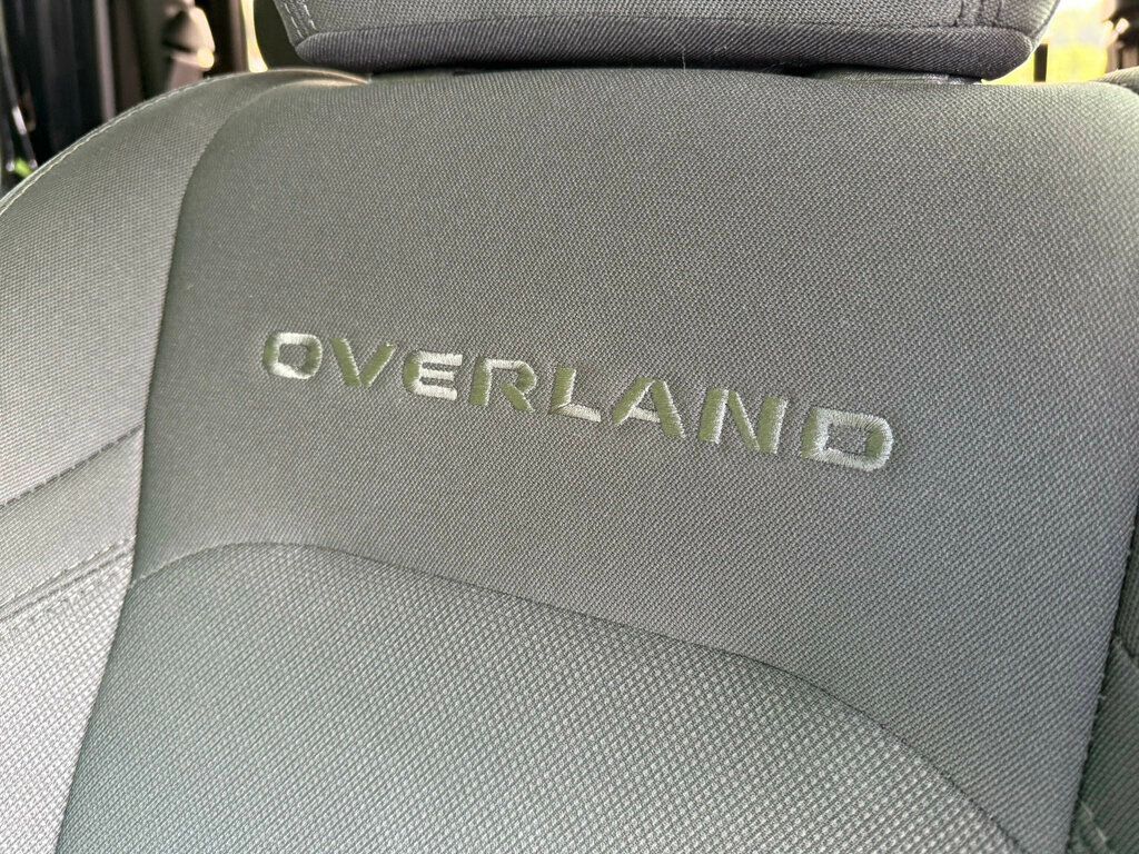 2022 Jeep Gladiator Overland photo 27