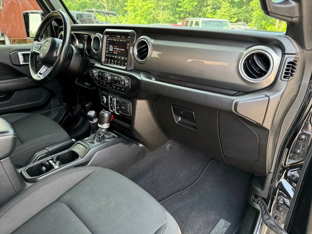2022 Jeep Gladiator Overland photo 51