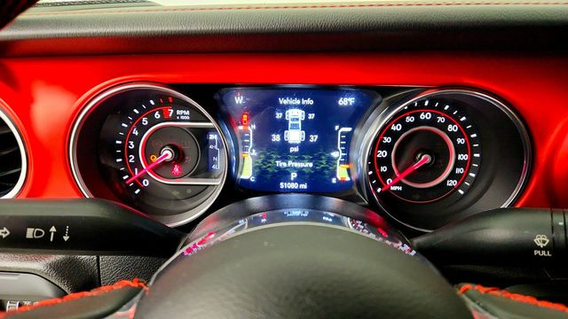 2022 Jeep Gladiator Rubicon 4x4 w/Hard Top, Leather, LED Lighting & Cold Weather Pkg - 23091331 - 12