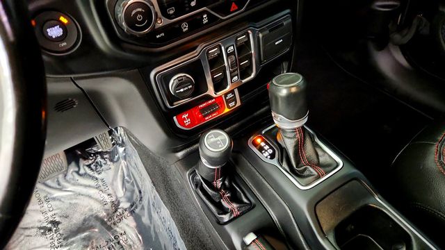 2022 Jeep Gladiator Rubicon 4x4 w/Hard Top, Leather, LED Lighting & Cold Weather Pkg - 23091331 - 14