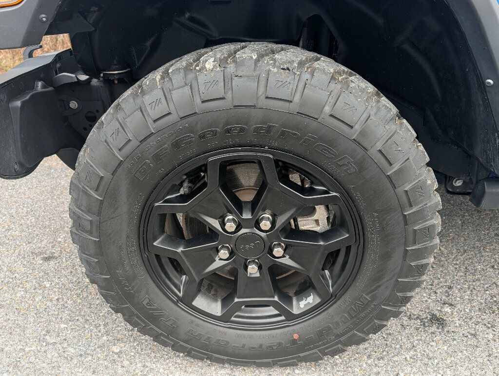 2022 Jeep Gladiator SIX SPEED STICK SHIFT - 22944775 - 13