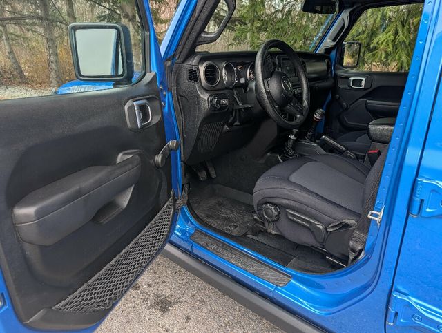 2022 Jeep Gladiator SIX SPEED STICK SHIFT - 22944775 - 20