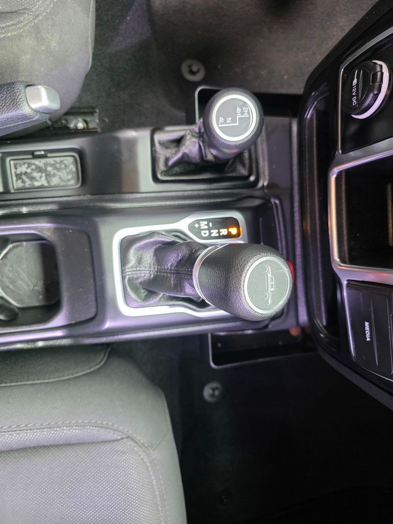 2022 Jeep Gladiator Sport - 22974402 - 20