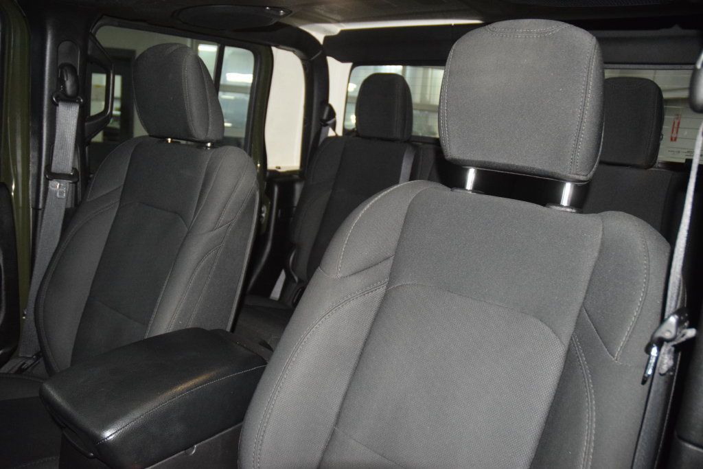 2022 Jeep Gladiator Sport 4x4 - 23091881 - 34