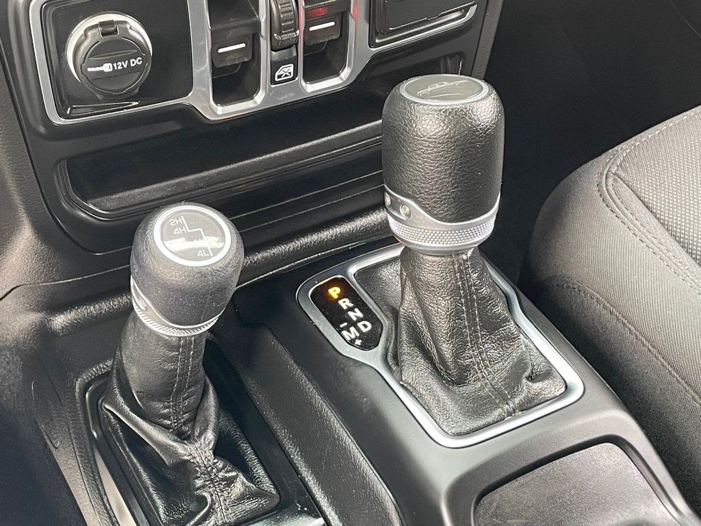 2022 Jeep Gladiator Willys 4x4 - 23024831 - 29