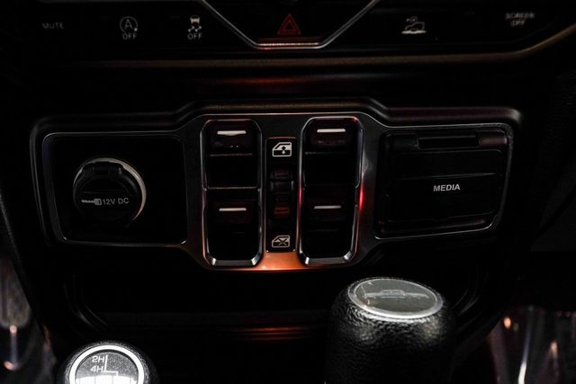 2022 Jeep Gladiator Willys 4x4 - 22974985 - 19