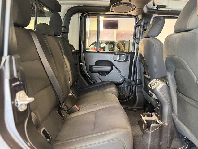 2022 Jeep Gladiator Willys 4x4 - 23063277 - 11