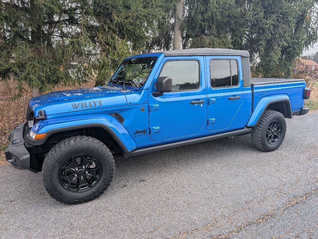 2022 Jeep Gladiator Willys Sport 4x4 - 22944775 - 9