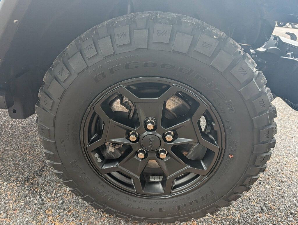 2022 Jeep Gladiator Willys Sport 4x4 - 22944775 - 16