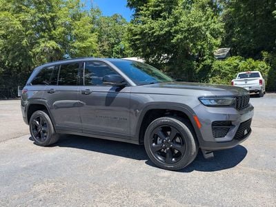 2022 Jeep Grand Cherokee