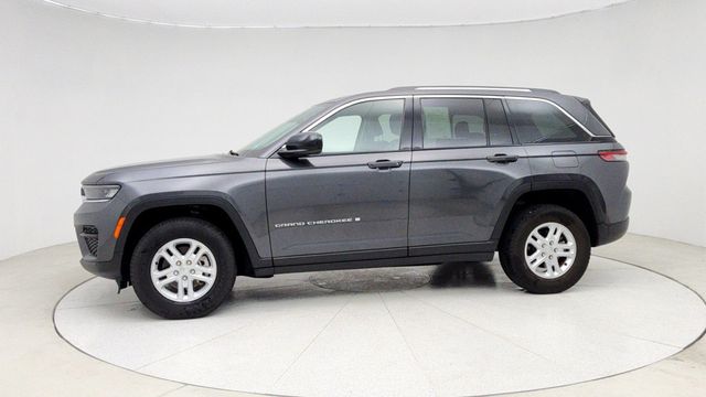 2022 Jeep Grand Cherokee Laredo 4x2 - 22946742 - 1