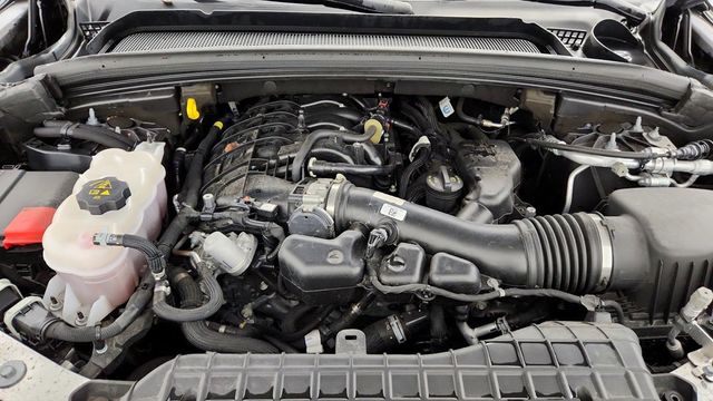 2022 Jeep Grand Cherokee Laredo 4x2 - 22946742 - 24