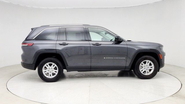 2022 Jeep Grand Cherokee Laredo 4x2 - 22946742 - 5