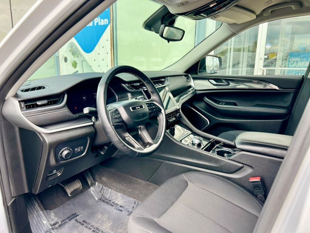2022 Jeep Grand Cherokee Laredo 4x4 - 22844069 - 14
