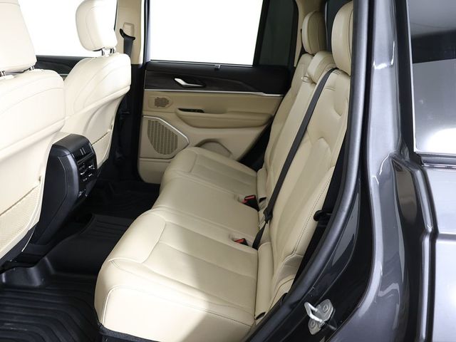 2022 Jeep Grand Cherokee Limited 4x4 - 23035730 - 39