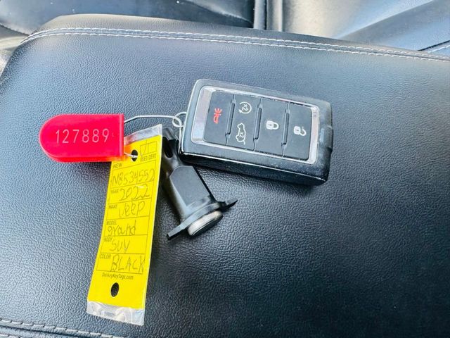 2022 Jeep Grand Cherokee Limited 4x4 - 23008795 - 17