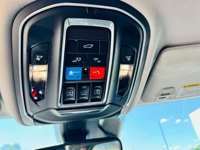 2022 Jeep Grand Cherokee Limited 4x4 - 23008795 - 31