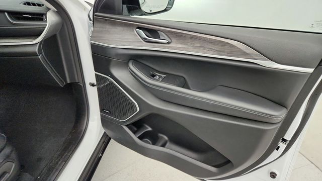 2022 Jeep Grand Cherokee Limited 4x4 - 22947396 - 25