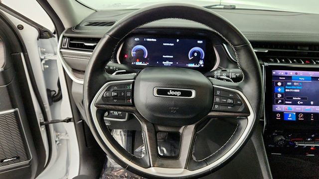 2022 Jeep Grand Cherokee Limited 4x4 w/ 10.1'' Touch Nav. & Dual-Pane Panoramic Sunroof - 22948567 - 13