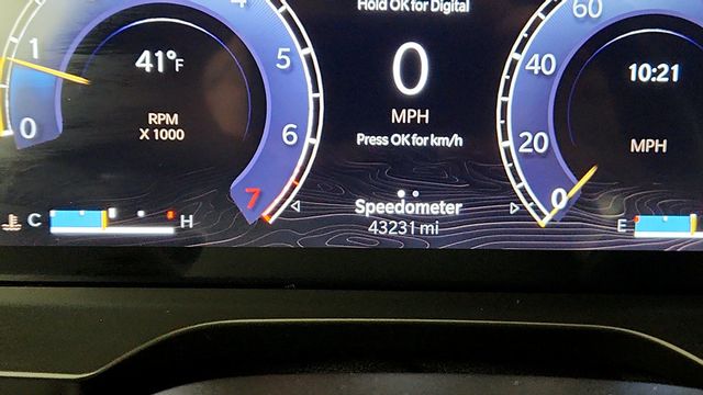 2022 Jeep Grand Cherokee Limited 4x4 w/ 10.1'' Touch Nav. & Dual-Pane Panoramic Sunroof - 22948567 - 15