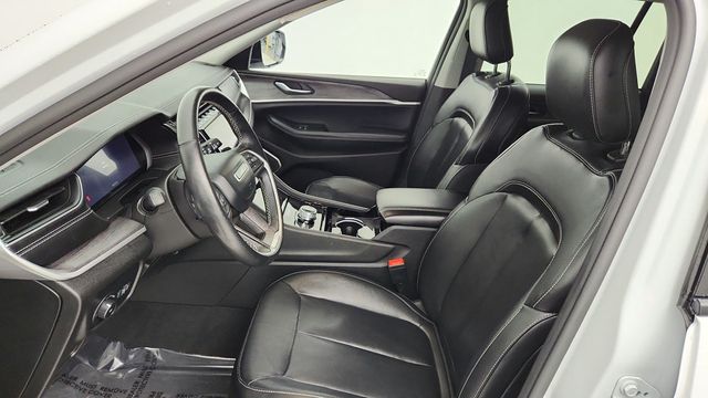 2022 Jeep Grand Cherokee Limited 4x4 w/ 10.1'' Touch Nav. & Dual-Pane Panoramic Sunroof - 22948567 - 19