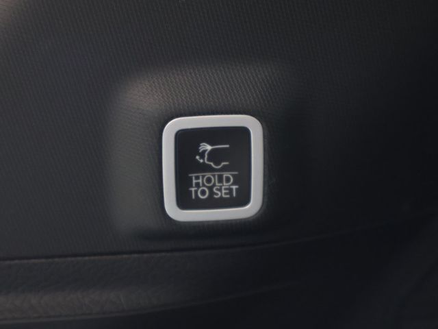 2022 Jeep Grand Cherokee Overland 4x4 - 22946655 - 24