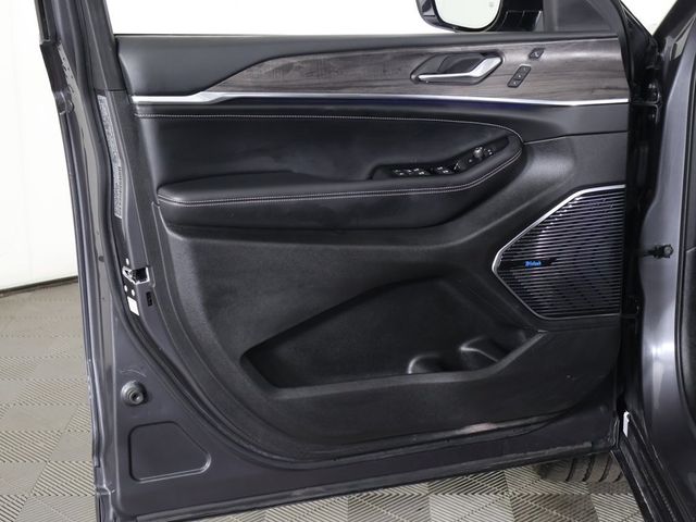 2022 Jeep Grand Cherokee Overland 4x4 - 22946655 - 28