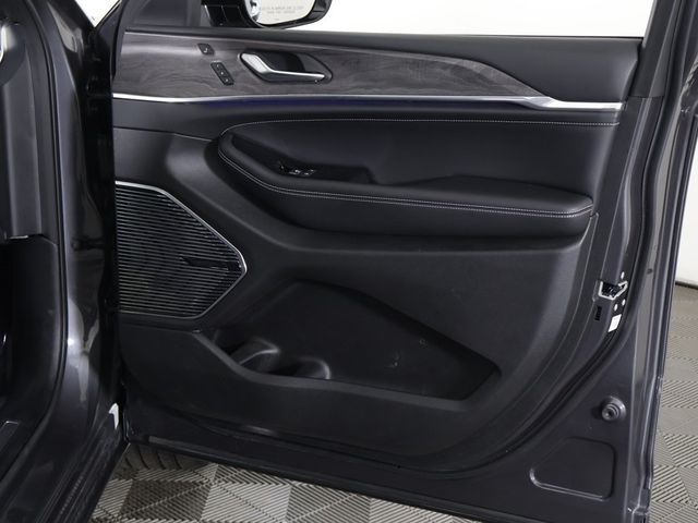 2022 Jeep Grand Cherokee Overland 4x4 - 22946655 - 29