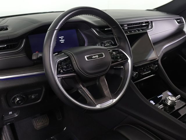 2022 Jeep Grand Cherokee Overland 4x4 - 22946655 - 32