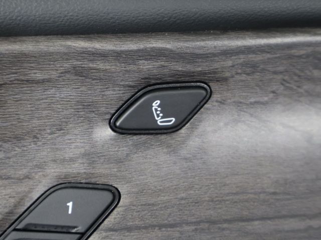 2022 Jeep Grand Cherokee Overland 4x4 - 22946655 - 45