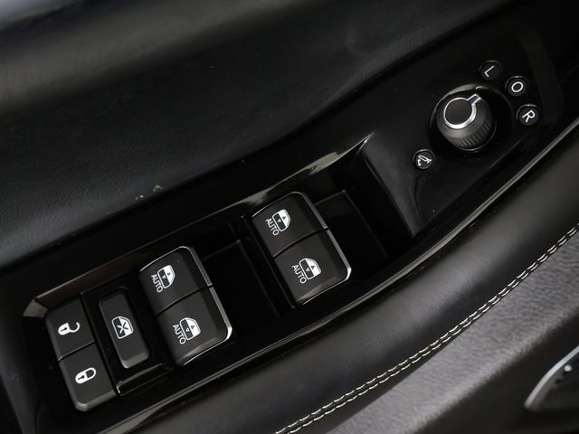 2022 Jeep Grand Cherokee Overland 4x4 - 22946655 - 46