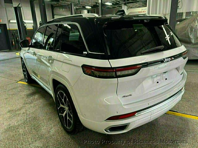 2022 Jeep Grand Cherokee Summit Reserve 4x4 - 22875367 - 9