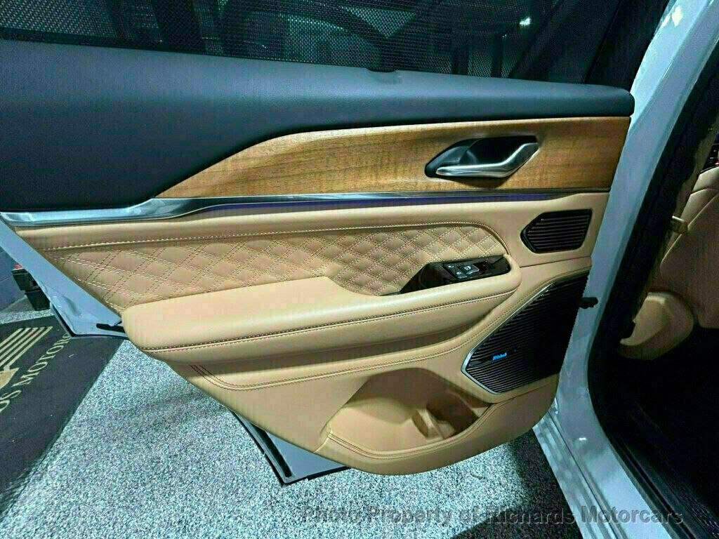 2022 Jeep Grand Cherokee Summit Reserve 4x4 - 22875367 - 23