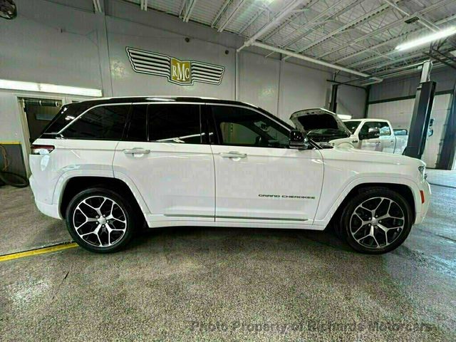 2022 Jeep Grand Cherokee Summit Reserve 4x4 - 22875367 - 8