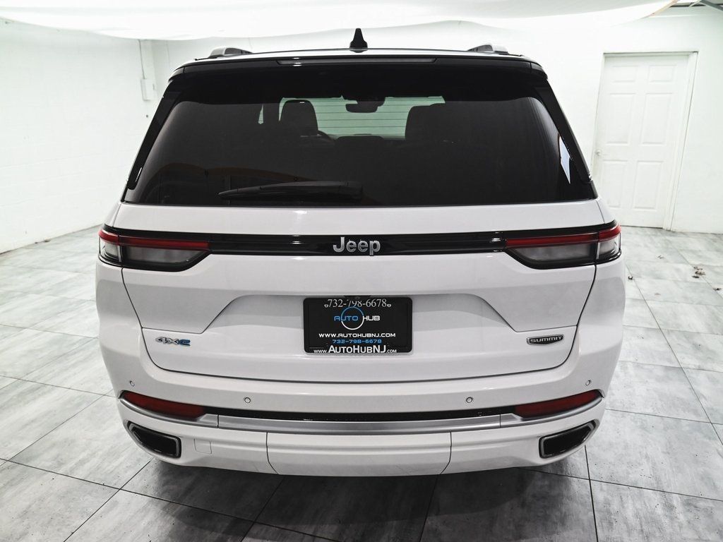 2022 Jeep Grand Cherokee Summit Reserve 4xe photo 4