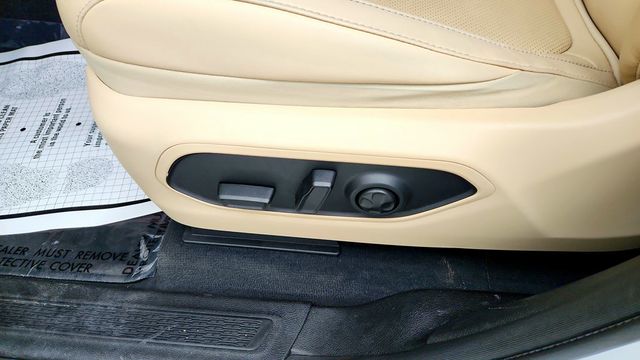 2022 Jeep Grand Cherokee 4xe 4x4 w/ Luxury Tech Group II - 23087197 - 11