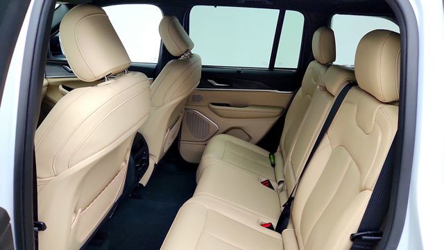 2022 Jeep Grand Cherokee 4xe 4x4 w/ Luxury Tech Group II - 23087197 - 19