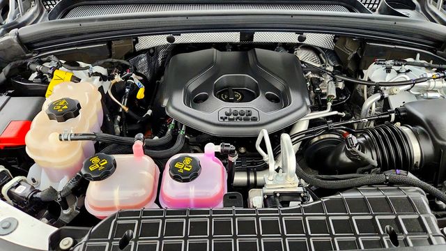 2022 Jeep Grand Cherokee 4xe 4x4 w/ Luxury Tech Group II - 23087197 - 25