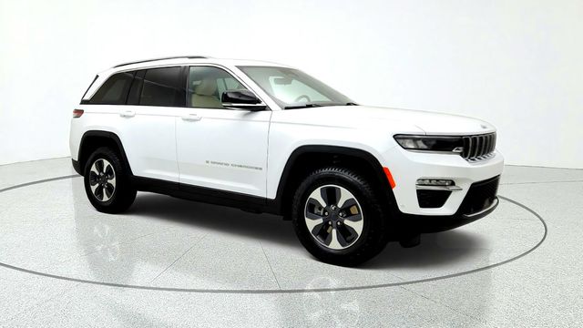 2022 Jeep Grand Cherokee 4xe 4x4 w/ Luxury Tech Group II - 23087197 - 2