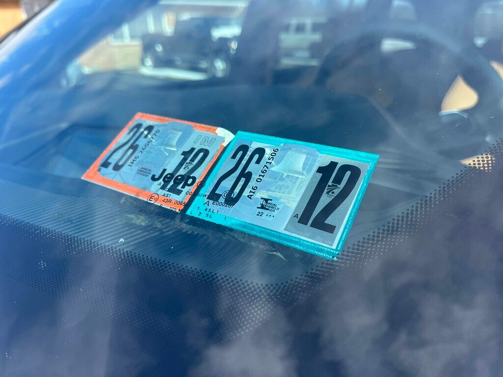 2022 Jeep Grand Cherokee 4xe Grand Cherokee Summit 4x4 $79,600 MSRP - 22986890 - 9