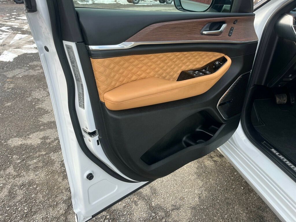 2022 Jeep Grand Cherokee 4xe Grand Cherokee Summit 4x4 $79,600 MSRP - 22986890 - 18