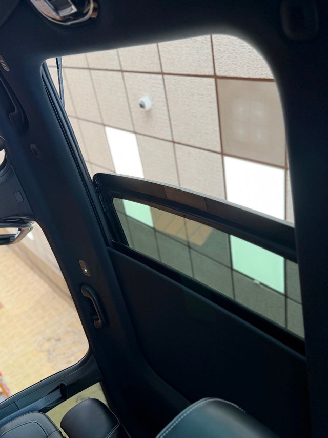 2022 Jeep Grand Cherokee 4xe Overland 4x4 - 23020107 - 41