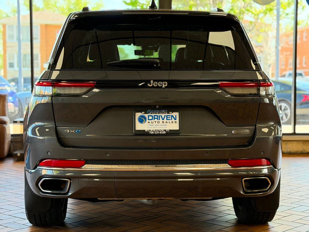 2022 Jeep Grand Cherokee 4xe Overland 4x4 - 23020107 - 6