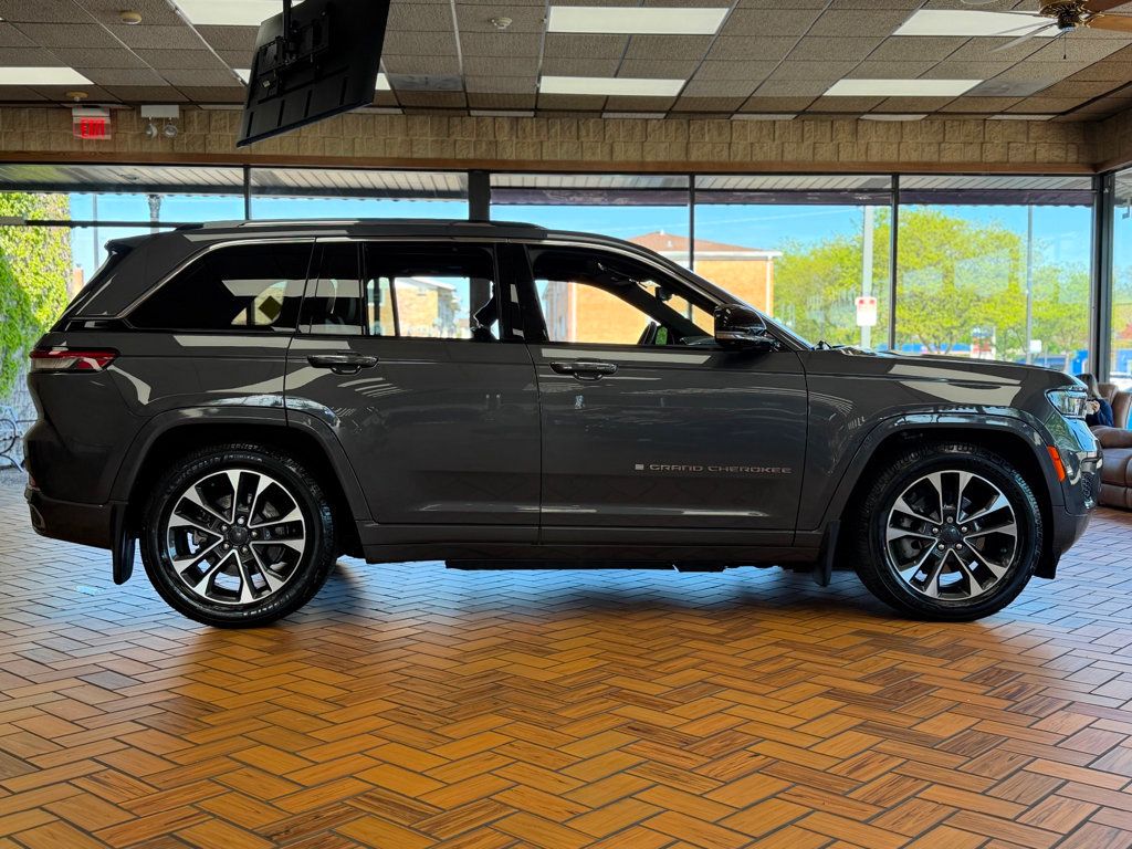 2022 Jeep Grand Cherokee 4xe Overland 4x4 - 23020107 - 8