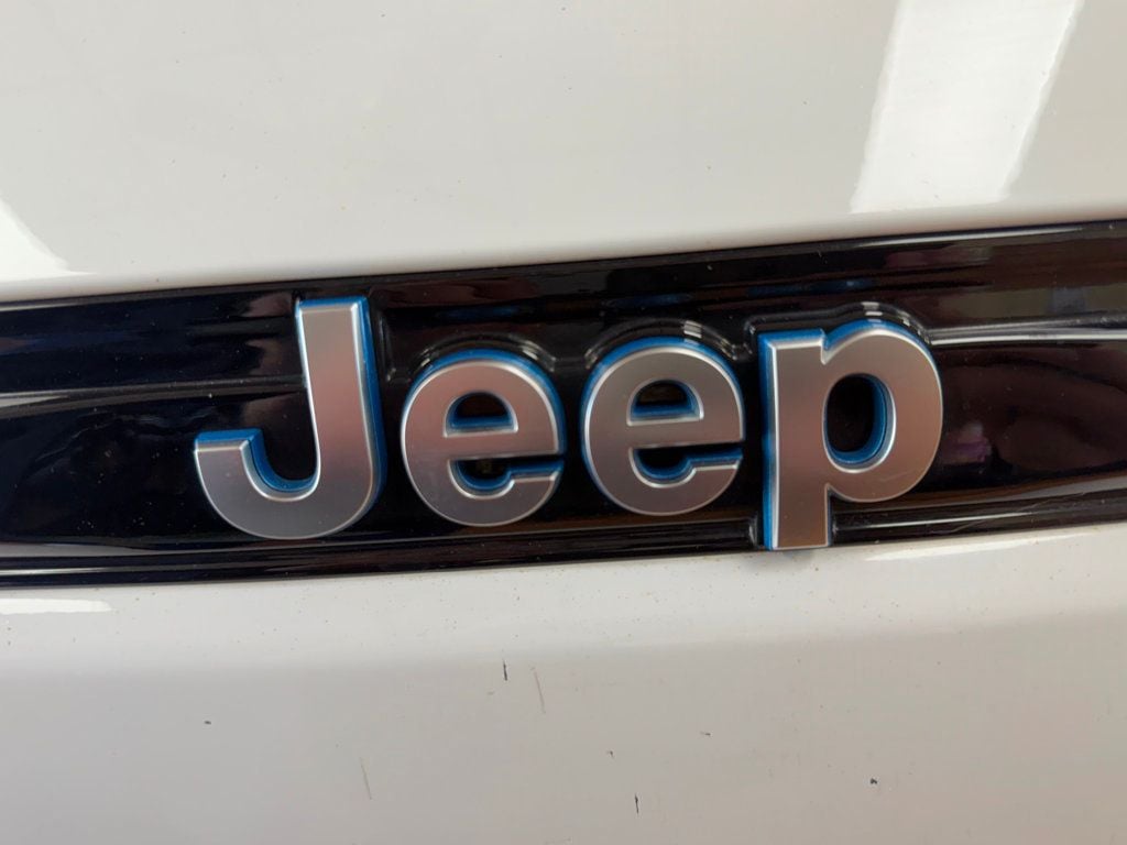 2022 Jeep Grand Cherokee 4xe Summit 4x4 - 23027435 - 35