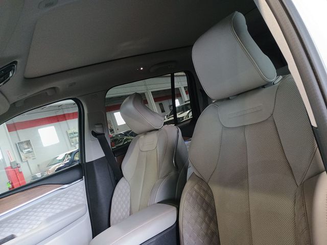 2022 Jeep Grand Cherokee 4xe Summit 4x4 1 Owner Clean Carfax - 23010981 - 14