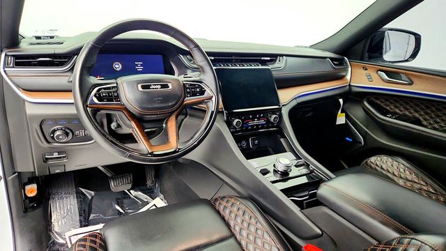 2022 Jeep Grand Cherokee 4xe Summit 4x4 with Advanced ProTech Group IV - 22959776 - 12