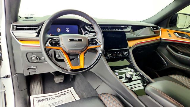 2022 Jeep Grand Cherokee 4xe Summit Reserve 4x4 with MOPAR Finishing Package & Luxury Tech V - 22967918 - 12