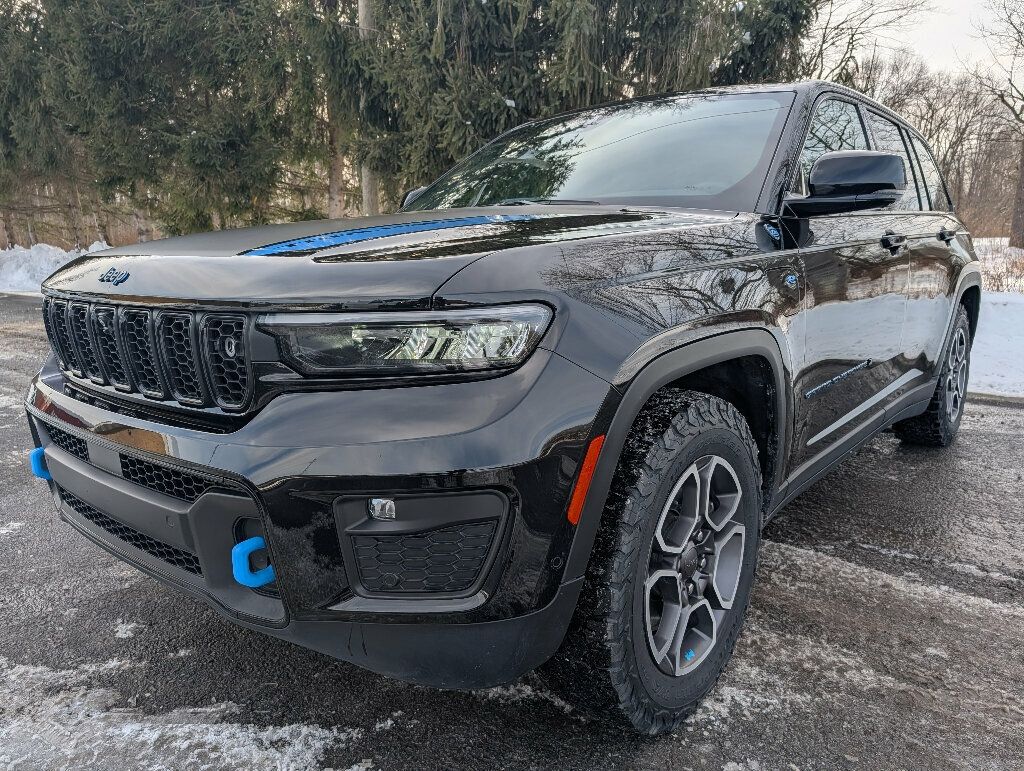 2022 Jeep Grand Cherokee 4xe TRAILHAWK MSRP $73,125  - 22976982 - 11